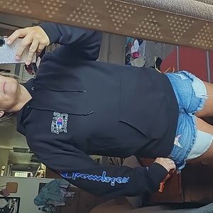 AWESOME CHAMPION SANTA CRUZ HOODIE